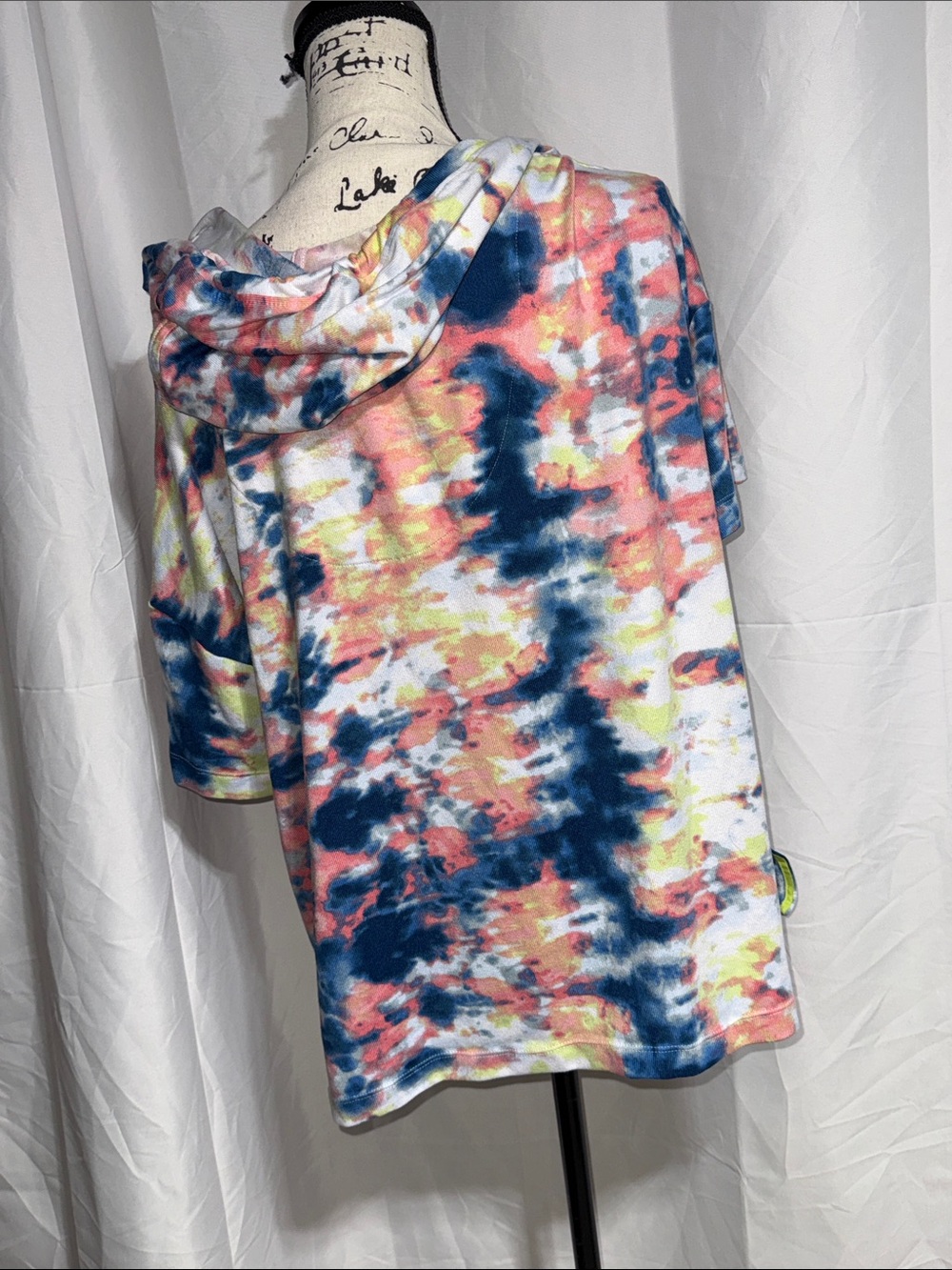 Simply Vera Vera Wang Women's Tie-Dye Hooded Top in Navy, Pink & Yellow